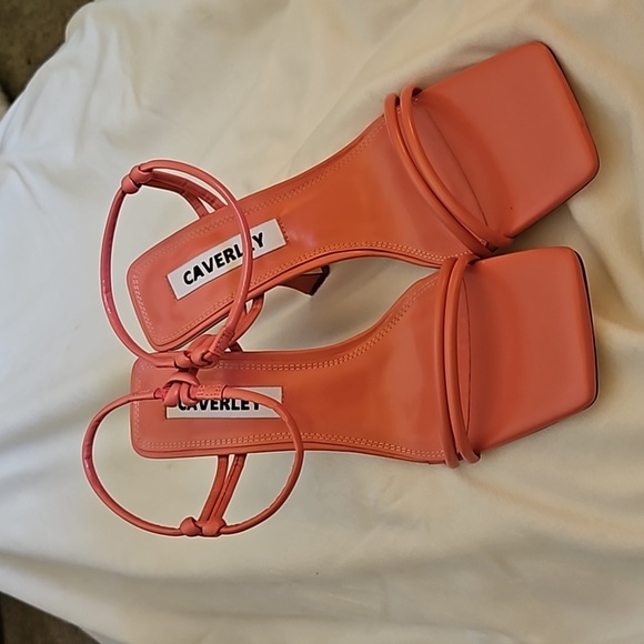 CAVERLEY Flamingo Pink Kolt Leather Dressy Strappy Slingback Kitten Heels - Picture 4 of 13